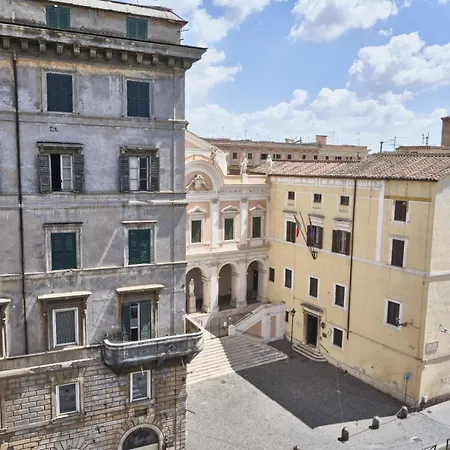 King Vittorio Guest House